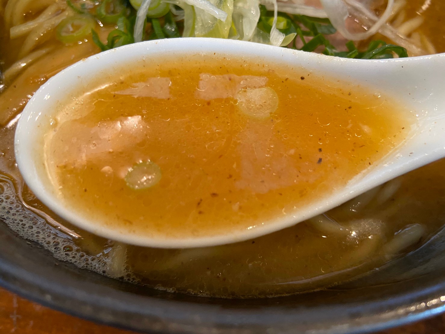 麺や鐙スープ