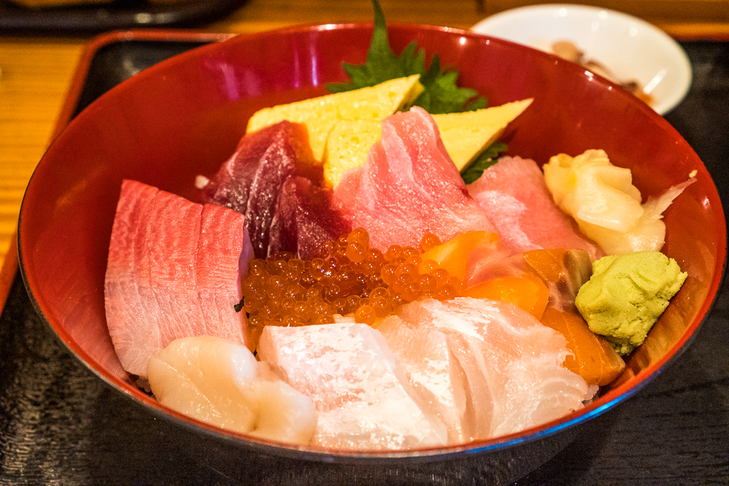 実食 茅ヶ崎市のおすすめ海鮮丼8選 ランチ人気店を全部食べてきた Jimohack湘南エリア版 茅ヶ崎 藤沢 江ノ島 平塚など