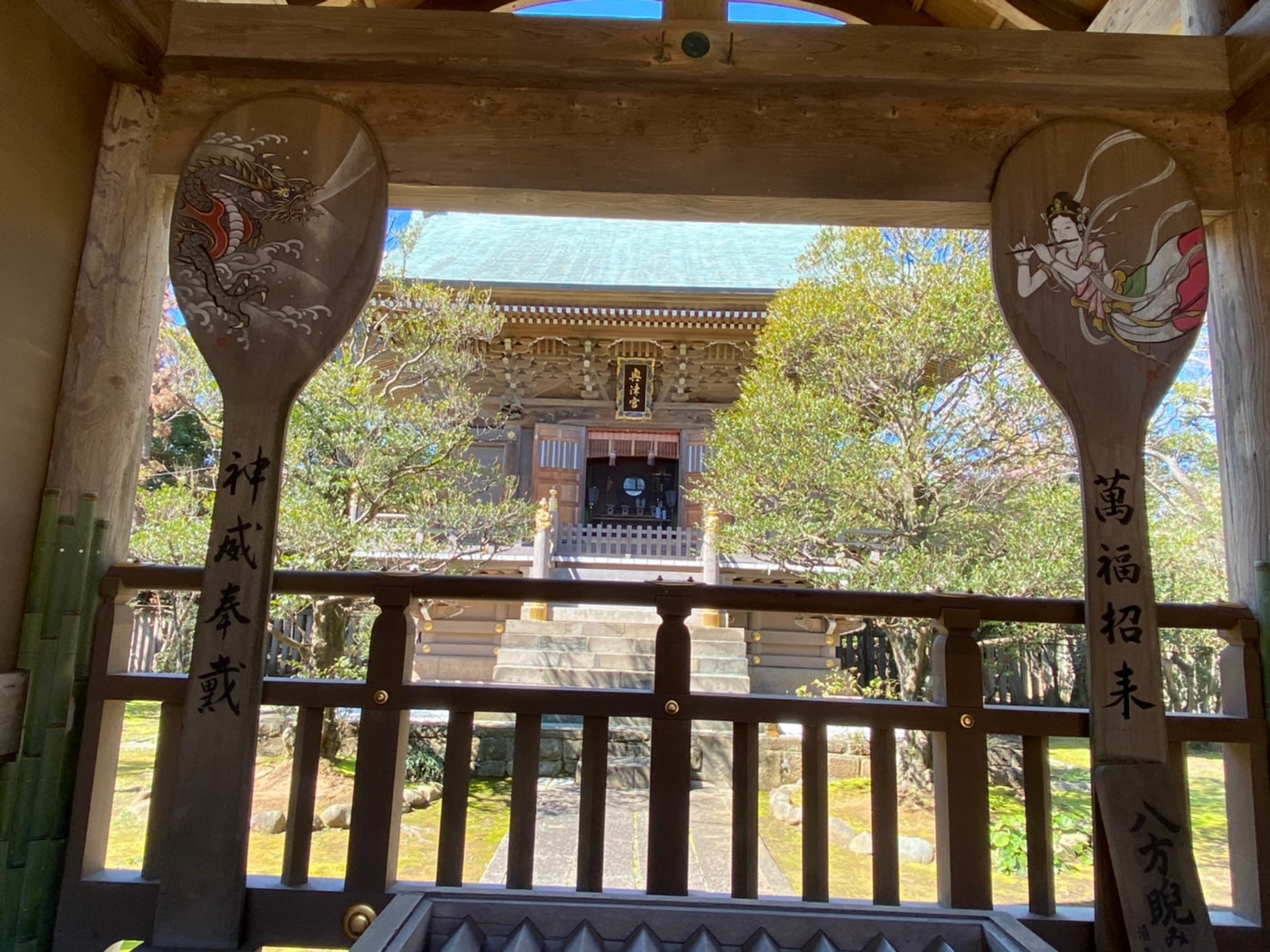 江島神社奥津宮