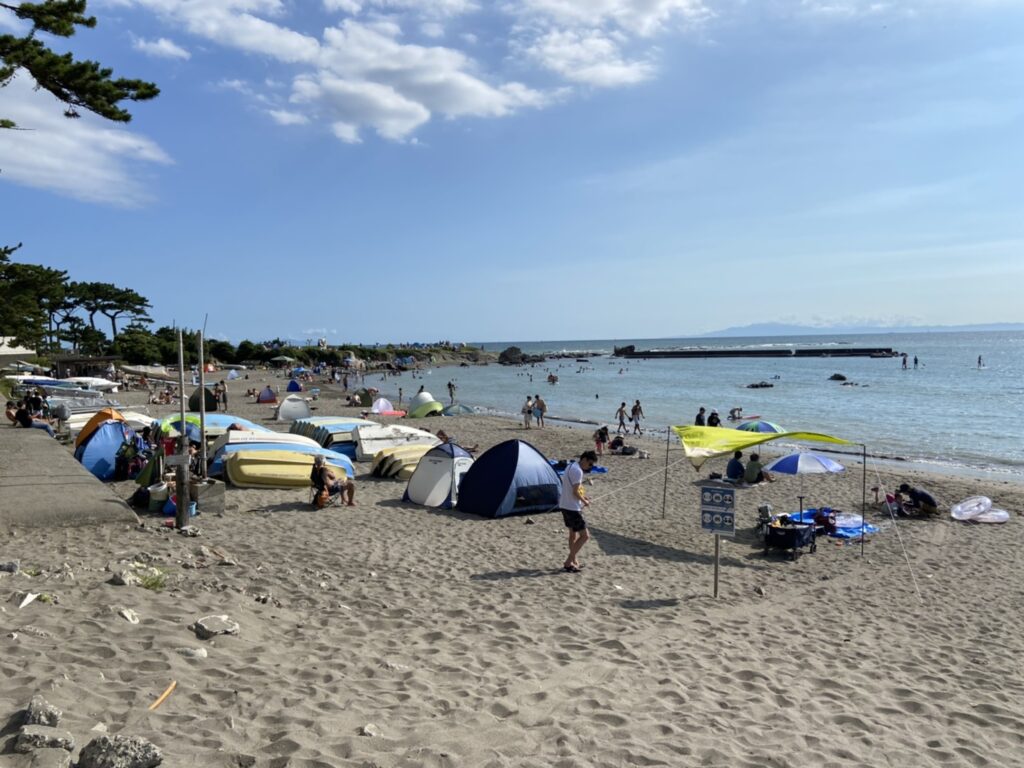 葉山一色海岸に憩う 気ままに